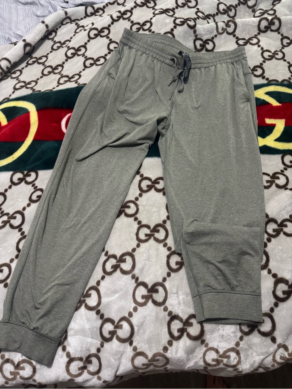 Men's Gray Lululemon joggers